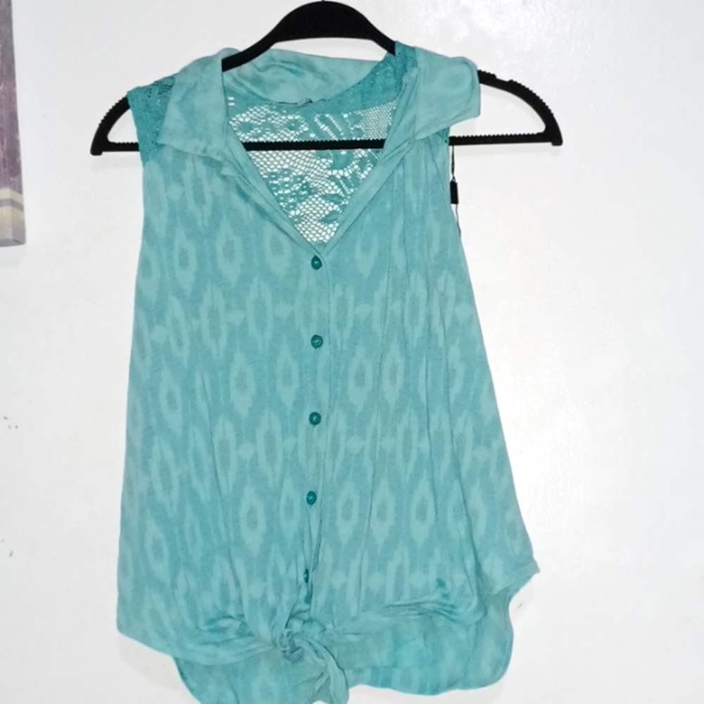 Blue short sleeve shirt for women